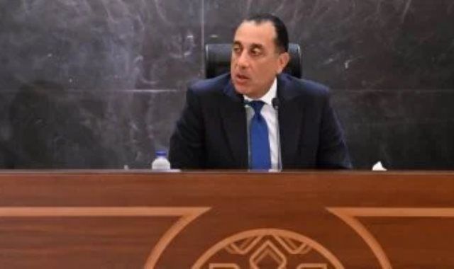 مدبولى: زيادة أسعار الكهرباء للمطاعم والكافيهات العاملة خارج مواعيد الغلق