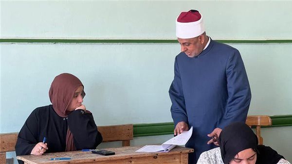 اليوم، امتحان مادة "التفسير" لطلاب القسم العلمي للثانوية الأزهرية