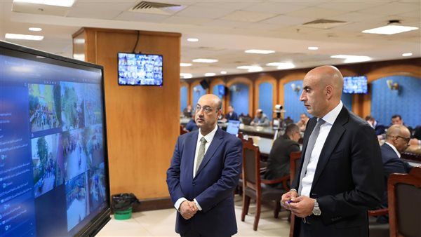 وزير التعليم يتابع امتحانات الثانوية العامة ويشدد على ضرورة تحقيق الانضباط بجميع اللجان