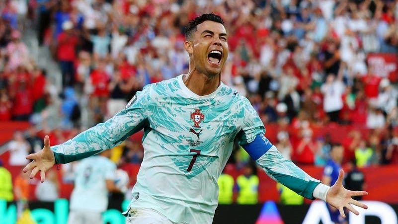 بـ"رقمين قياسيين" رونالدو يدخل تاريخ كأس العالم "مرتين في مباراة واحدة"
