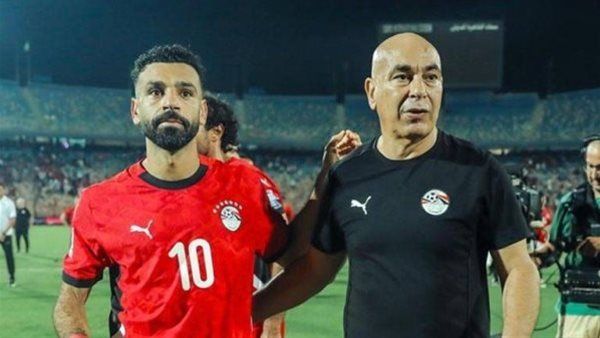 رسالة خاصة من حسام حسن إلى محمد صلاح بعد صعود مصر لدور الـ 16