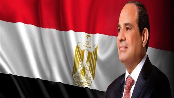 المدفعية ترحب بوصول الرئيس السيسي لمقر القيادة الاستراتيجية
