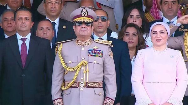 السيسي: أحداث 2011 خسرت الدولة 450 مليار دولار