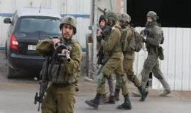 الاحتلال الإسرائيلى يجدد إبعاد المفتى العام للقدس عن الأقصى لمدة 6 أشهر
