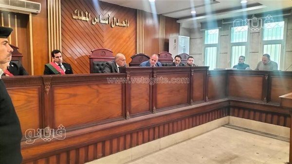رخصة بناء تقود 5 متهمين إلى الجنايات، تفاصيل الحكم على رئيس وحدة محلية و3 موظفين