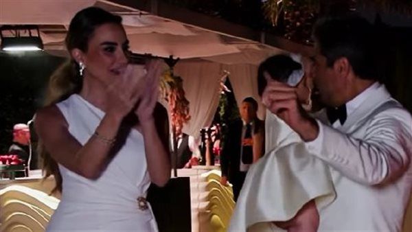 وائل كفوري يحتفل بعمادة ابنته كلوفي في أجواء عائلية مميزة