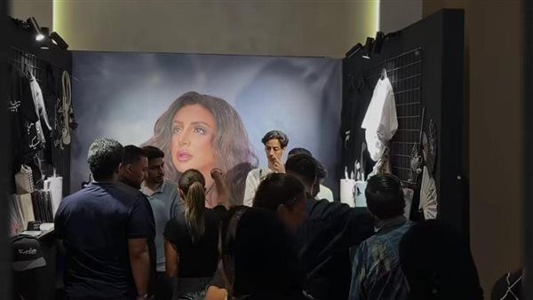 جماهير أنغام تتوافد بأعداد كبيرة على مسرح عبادي الجوهر أرينا استعدادا لحفلها في جدة