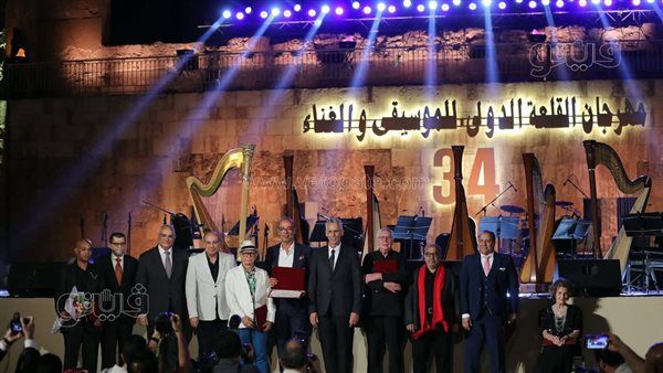 بينهم نادر عباسي ومارسيل متى، مهرجان القلعة يكرم شخصيات أثرت المشهد الفني (صور)