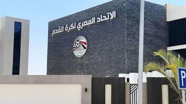 غلق باب القيد الصيفي لأندية الدوري الممتاز