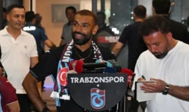 محمد صلاح يشعل اقتصاد طرابزون.. عروض وحملات تجارية لدعم النادي (فيديو)