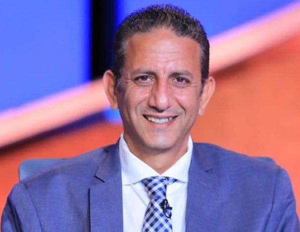 محافظ سوهاج.. تأشيرات بلا قرارات!