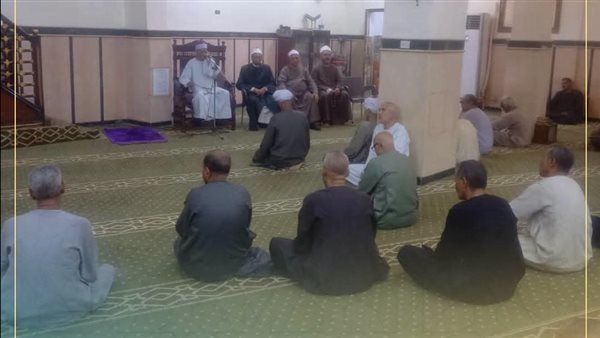 في 32 مسجدا، أوقاف قنا تواصل احتفالات المولد النبوي الشريف