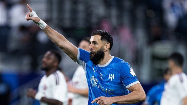 مفاجأة، كريم بنزيما يقترب من العودة إلى الدوري الإسباني