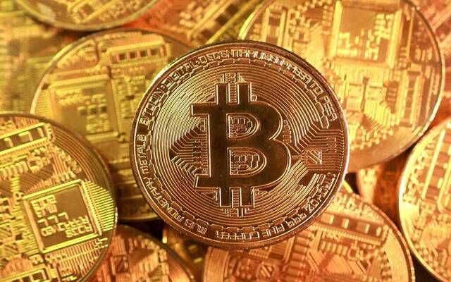 البيتكوين ترتفع بدعم من تحركات ترامب وتراجع عوائد السندات الأمريكية