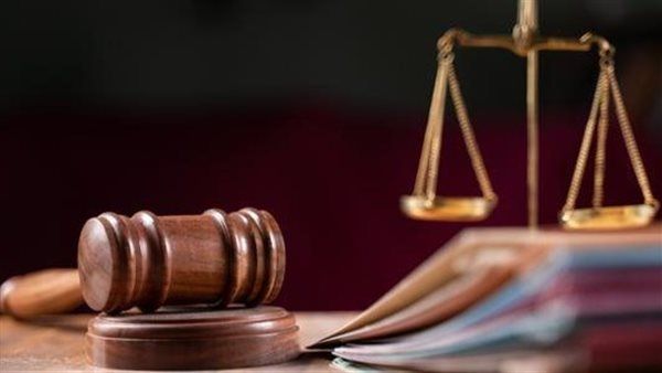 اليوم، محاكمة ربة منزل متهمة بحيازة ذخائر في المطرية