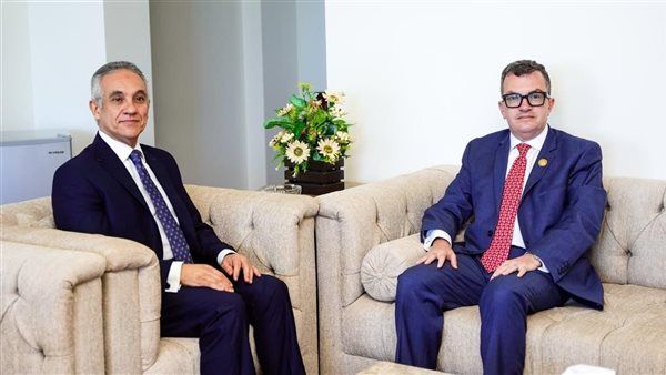 وزيرا العدل والتخطيط يبحثان الاستعانة بالحلول المبتكرة وتطوير الخدمات المقدمة للمواطنين