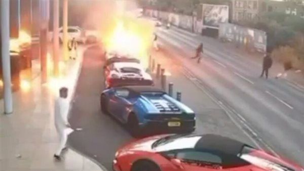ملثمون يهاجمون حفل زفاف "إسلاميا" بقنابل حارقة في برمنجهام البريطانية (فيديو)