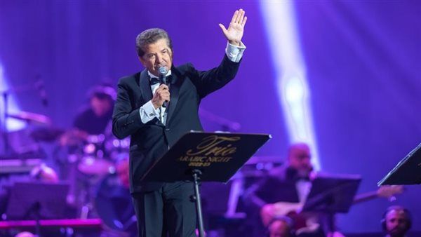 شاهد، وليد توفيق يجري البروفات الأخيرة لحفل الغد ببيروت