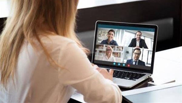 عقوبات رداعة للعاملين بنظام "فريلانس" بعيدًا عن الإطار القانوني وفق مشروع القانون