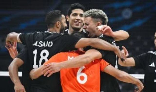 فوز رجال الطائرة على كوسوفو 3 - 0 فى البحر المتوسط بإيطاليا
