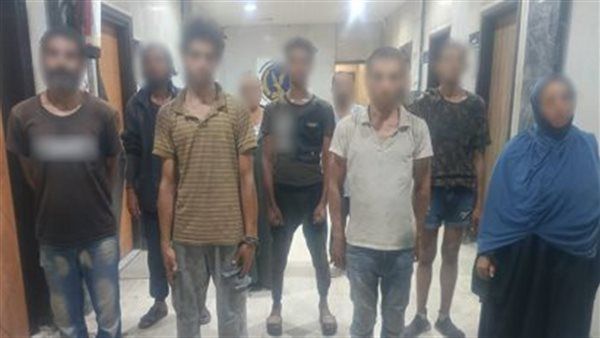 من الشوارع إلى دور الرعاية، سقوط مستغلي الأطفال في التسول وبيع السلع بالقاهرة