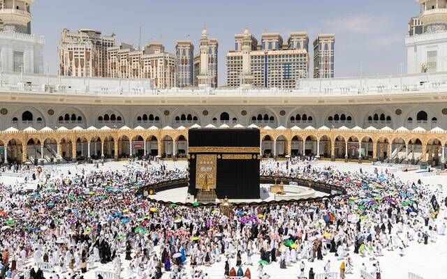 هيئة الإحصاء: عدد المعتمرين يتجاوز 15 مليون معتمر بالربع الأول من 2026