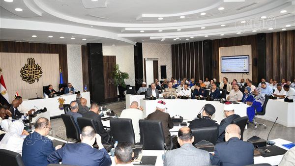 محافظ أسوان: تسريع التصالح في مخالفات البناء والتصدي الحاسم للتعديات المستحدثة
