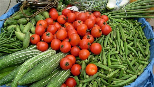 سعر الخضار اليوم، انخفاض الليمون وارتفاع 7 أصناف منها الطماطم والبطاطس