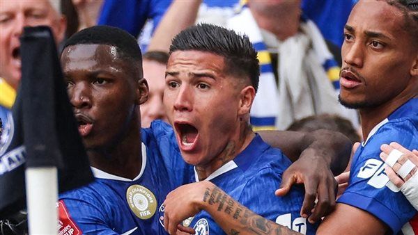 تشيلسي يفوز على لوتون تاون بثنائية نظيفة في كأس رابطة الأندية الإنجليزية