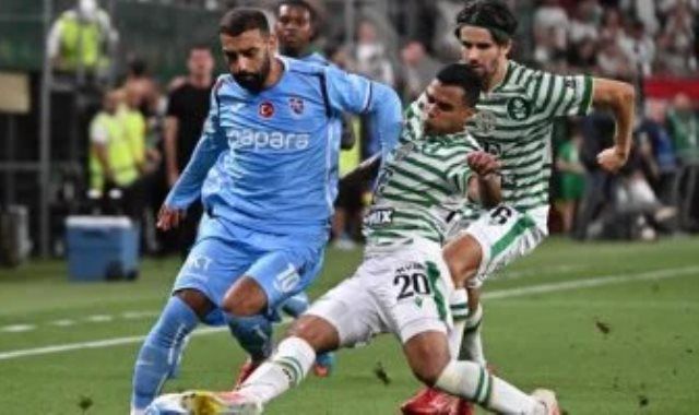 محمد صلاح يبحث عن انطلاقة جديدة مع طرابزون سبور بعد صدمة الدوري الأوروبي