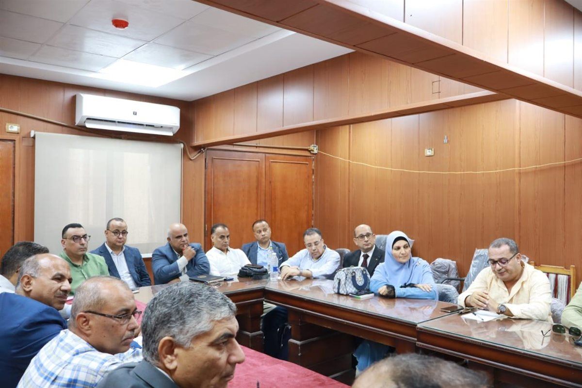 بداية جديدة، وكيل تعليم الدقهلية يلتقي قيادات الإدارات الجدد ويضع خطة للانضباط