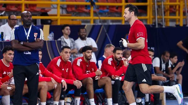 الأهلي يهزم برقان الكويتي 35-17 في كأس العالم للأندية لكرة اليد