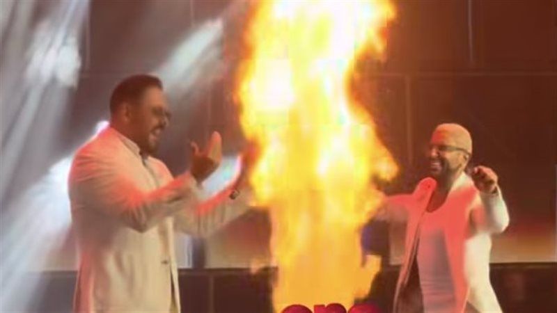 حضور مفاجئ، رامي عياش يشارك أحمد سعد حفله في بيروت ويقدمان ديو "سلطنة" (فيديو)