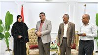 برعاية رئيس الجمهورية.. محافظ قنا يستقبل 5 فائزات برحلات عمرة مجانية من "صندوق تحيا مصر"