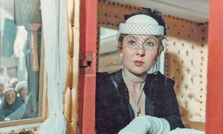 مهرجان القاهرة للسينما الفرنكوفونية يكرّم نادية الجندي