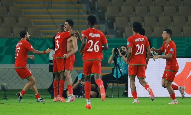 القرعة تحسم تأهل عُمان إلى نصف نهائي كأس الخليج على حساب العراق
