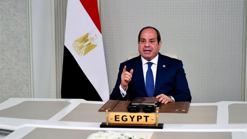 السيسي لرئيس الاتحاد الأفريقي: موقفنا ثابت في الحفاظ على حقوق مصر ومصالحها المائية باعتبارها قضية وجودية.. نحذر من مخاطر الإجراءات الأحادية ونرفض توظيف ملف مياه النيل لتحقيق مكاسب سياسية