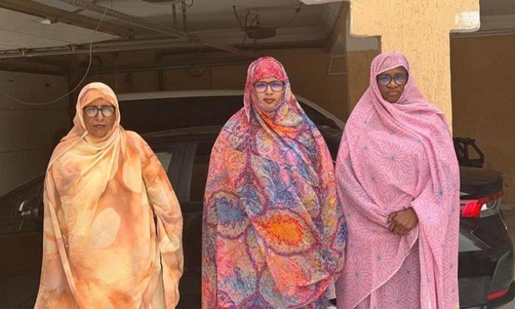 موريتانيا: تفتيش وتوقيفات جديدة في ملف «الابتزاز الرقمي» والجدل يتسع إلى حقوق الدفاع وحدود النقد السياسي