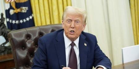 بينهم مقرب من مغني راب شهير، ترامب يصدر قرارات عفو بحق 30 شخصًا