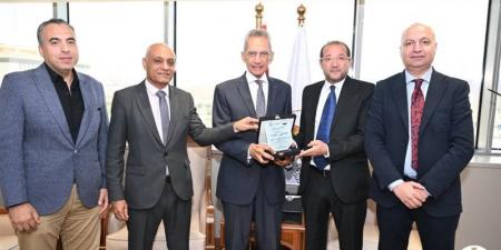 كاشفا عن أبرز القوانين، تفاصيل لقاء وزير المجالس النيابية مع المحررين البرلمانيين