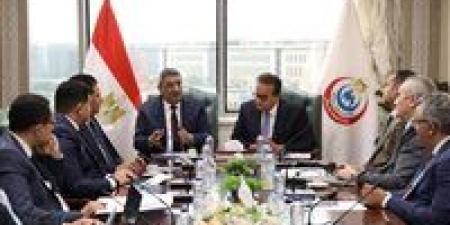 وزير الصحة يتابع الخطوات التنفيذية والتمويلية لإنشاء المدينتين الطبيتين بالعلمين والعاصمة الإدارية الجديدة
