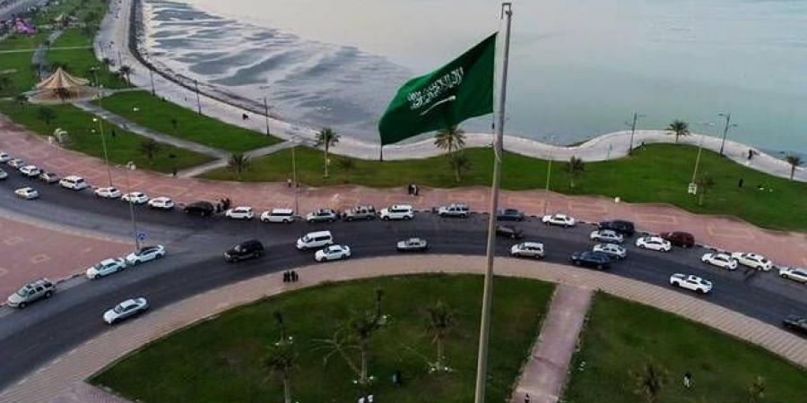 مصر والأردن ودول الخليج تدين هجمات المسيّرات على خط أنابيب بالسعودية