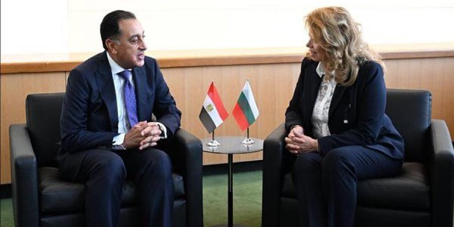مدبولي ورئيسة بلغاريا يبحثان في نيويورك التعاون في الطاقة والطيران والاستثمار
