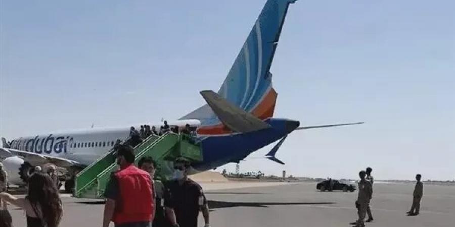 ترامب: بحثت مع نتانياهو حادثة طائرة "فلاي دبي" ومساعد الطيار يبدو إرهابيا أو مختلا