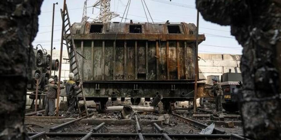 روسيا تشن هجومًا واسعًا على شبكة الطاقة الأوكرانية قبيل الشتاء