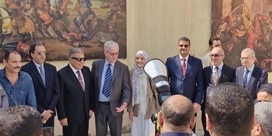أسر فيها ملك فرنسا، محافظ الدقهلية والسفير الأمريكي يتفقدان دار ابن لقمان بالمنصورة