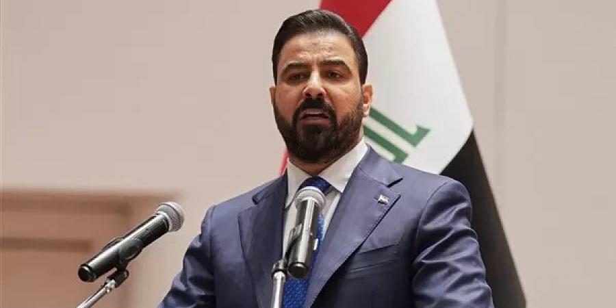 رئيس الوزراء العراقي: إعداد قانون ينظم الحشد الشعبي ويثبت مكانته ضمن المنظومة الأمنية