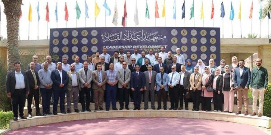 ختام برنامج «سفراء الوطن» لتأهيل المبعوثين المصريين علميًا وثقافيًا وتمثيل مصر بالخارج