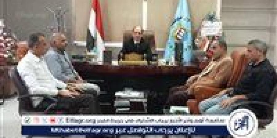 تفاصيل أول اجتماع لوكيل وزارة الشباب والرياضة بأسيوط الجديد مع مديري الإدارات الفرعية اليوم