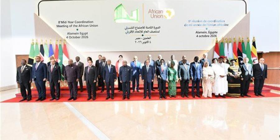 السيسي يدعو لتعزيز نقل التكنولوجيا وتوطين الصناعة والاستثمار بمشروعات أفريقيا الكبرى